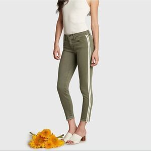 Principle style: the HONOR in Agave